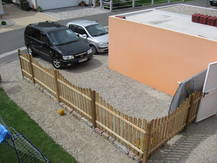 zaun-fertig